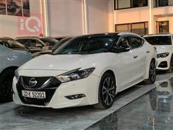 Nissan Maxima